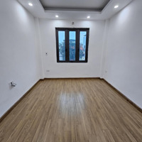 Tả Thanh Oai, 4 Tầng Gần 40M Như Hình, Trước Nhà Rộng 3M