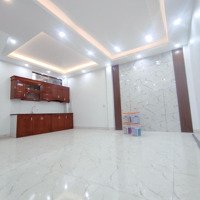 Nhà Phường Kỳ Bá, Sau Công Viên Ngay Cạnh Chợ