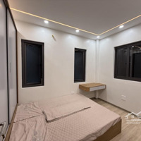 Em Cần Bán Căn Nhà Tây Sơn Ô Tô Đỗ Cửa