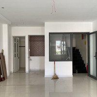 Cho Thuê Phòng Đa Năng, Có Thể Là Văn Phòng, Kinh Doanh, Spa, Studio