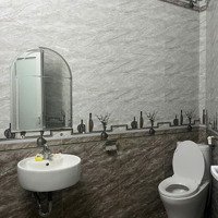 Bán Nhà Mặt Phố Tại Phạm Văn Nghị, 12 Tỷ, 110M2, 4 Phòng Ngủ 2 Vệ Sinh Thanh Khê, Đà Nẵng