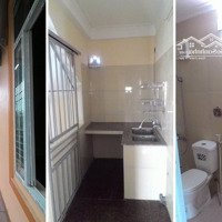 Ccmn 35M2 Tại Ngõ 39 Đại Đồng - Riêng Biệt Thoáng Sạch Có Ban Công