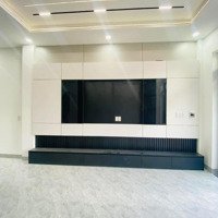 Bán Nhà 3 Tầng Mới 100%Mặt Tiềnhẻm 160 Đường 1 Full Nội Thất - 5,3 Tỷ/131M2 Hướng Bắc