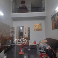 Tôi Cần Bán Gấp Nhà Q9 Giáp Q2. Diện Tích: 64M2, 1.5 Tấm. Khu An Ninh, Đi Đâu Cũng Tiện. Gía Bán 4.98 Tỷ