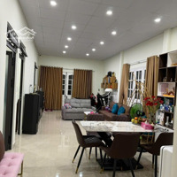 Bán Nhà Định Cư Đi Nước Ngoài, Mặt Tiền Gần 10M Srxd Hoàn Công