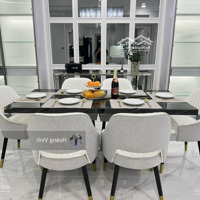 Cần Cho Thuê Gấp Căn Hộ 2 Phòng Ngủgiá Cực Tốt Tại Central Plaza Chỉ Với 13 Triệu/1Th. Lh : 0906 101 428 Vinh