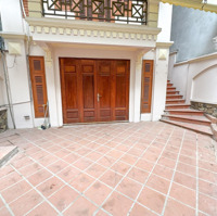 Cho Thuê Trong Ngõ Đặng Thái Mai Tây Hồ Hà Nội