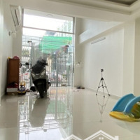 Cho Thuê Nhà Nhà Ngõ 10 Đại Lộ Thăng Long 75M X7T Thang Máy