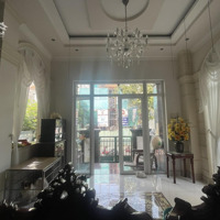 Chủ Định Cư Cần Bán Căn Râ Thự Kdc Himlam Quận 7 Nhà Shr Full Nt Gb: 48 Tỷ (Có Thương Lượngít) Liên Hệ:0931353298