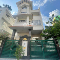 Chủ Định Cư Cần Bán Căn Râ Thự Kdc Himlam Quận 7 Nhà Shr Full Nt Gb: 48 Tỷ (Có Thương Lượngít) Liên Hệ:0931353298
