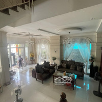 Chủ Định Cư Cần Bán Căn Râ Thự Kdc Himlam Quận 7 Nhà Shr Full Nt Gb: 48 Tỷ (Có Thương Lượngít) Liên Hệ:0931353298