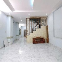 Bán Nhà Âu Cơ, Quận 11, 4.9 X 11.2M, 3 Tầng, 4 Phòng Ngủ, Hèm 5M