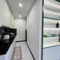 Cho Thuê 1 Phòng Ngủc-Sky View Full Nội Thất 9 Triệu/Tháng
