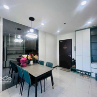 Cho Thuê 1 Phòng Ngủc-Sky View Full Nội Thất 9 Triệu/Tháng