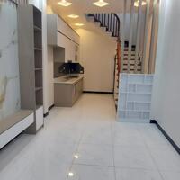 Bán nhà sát Văn Quán, 28m2, 5 tầng, đường thông, kinh doanh chỉ 5.4 tỷ