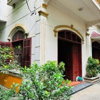 Cho Thuê Nhà Mặt Tiền Phú Diễn 180M2X4 Tầng Rất Tiện Kinh Doanh, Mầm Non. 30 Triệu