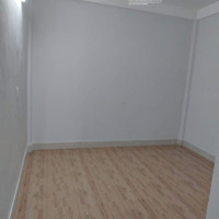 Phòng 30M2 Mới Xây Ngay Chợ Hoàng Hoa Thám P. 12 Quận Tân Bình