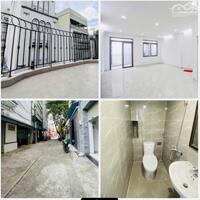 Chính chủ cho thuê phòng mới rộng 40m2 ban công rộng khu VIP Út Tịch Tân Bình chỉ 5 triệu 600k.