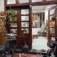 Bán Nhà Bồ Đề Dân Xây Ngõ Thông Oto Qua Nhà ,3 Thoáng . Diện Tích: 50M 5 Tầng . 9Xxx - Nhà 5 Tầng Còn Mới,