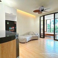 Khai Trương Đầu Năm Mới Chuỗi 1000 Căn Hộ Ban Công Gần Sân Bay Tsn Thuận Tiện Qua Etown Cộng Hoà