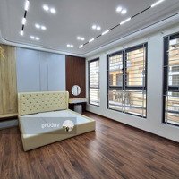 Bán Nhà Phố Gia Thụy, Nguyễn Văn Cừ, Long Biên 43M2, 7 Tầng, Gara, Thang Máy, Kinh Doanh, Đầu Tư.