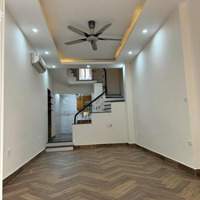 Bán Nhà Tứ Liên, Ngõ Oto Đỗ Cửa, 40M2, Giá Bán 9 Tỷ