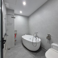 Nhà 3 Tầng, Góc 2 Mặt Tiền Đường 10.5M, Có Hồ Bơi. Dòng Tiền Đều Hàng Tháng. Chỉ Hơn 11 Tỷ