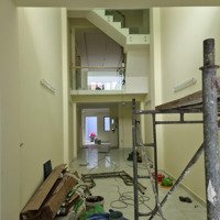 Cho Thuê Nhà Mặt Tiền Nguyên Căn 200M2 Đường Phạm Thế Hiển P4 Quận 8