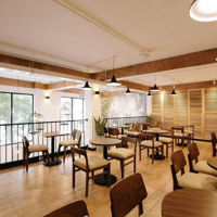 Mặt Phố Tràng Tiền 450M2, Mặt Tiền 30M, Giá Bán 200 Triệu/Tháng. Liên Hệ: 0342567890