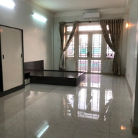 Cần Pass Lại Phòng 40M2 Rộng Thoáng Mát Có Ban Công