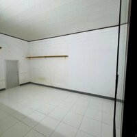 CHO THUÊ NHÀ LÊ VĂN TÁM 70M2, NGANG 4,5M, GIÁ CHỈ 4,5TR/ THÁNG
