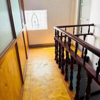 CHO THUÊ NHÀ LÊ VĂN TÁM 70M2, NGANG 4,5M, GIÁ CHỈ 4,5TR/ THÁNG