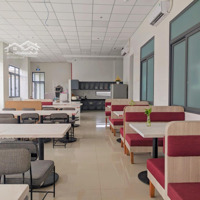 Nhà Ở Ghép Cho Nam Cách Spkt, Đh Ngân Hàng Chỉ 3 Phút Đi Xe Máy, Mới 100%
