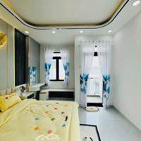 Cho Thuê Nhà Mặt Tiền Đường Số 4 Cư Xá Đô Thành, Phường 4, Quận 3, Dt: 3X10M, Giá 15 Triệu/Tháng
