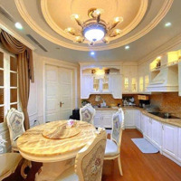 Bán Nhà Mặt Phố Ngọc Khánh, Hàng Nhỏ Siêu Hiếm, Thanh Khoản Cao, Vừa Tầm Tiền