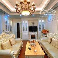 Bán Nhà Mặt Phố Ngọc Khánh, Hàng Nhỏ Siêu Hiếm, Thanh Khoản Cao, Vừa Tầm Tiền