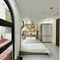 Tòa căn hộ phố Hoa Bằng 66m2, 6T thang máy, MT5.6m cực đẹp thu 90tr/tháng ô tô vào