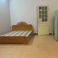 Cho Thuê Nhà Riêng View Đẹp Tại Nhà Số 4 Ngách 41/77 Ngõ 84 Phố Đại La, 4,5 Triệu, 29M2