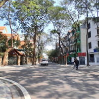 Bán 2 Siêu Biệt Thự Đẳng Cấp,Diện Tích300- 368M2 .Giá Từ 80-90 Tỷ . Liên Hệ: 0936203001
