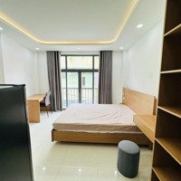 Cho Thuê Phòng Ban Công Chính Chủ