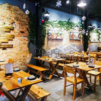Cho Thuê Nhà Mặt Phố Nguyễn Hữu Huân. Diện Tích: 35M2X5 Tầng. Mt: 12M ( Lô Góc )