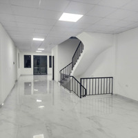 Cho Thuê Căn Góc Hoàn Thiện Đẹp Làm Văn Phòng Tại Kđt Geleximco, Mặt Trục Chính Giá Rẻ Đường To