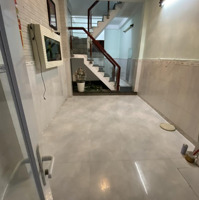 Cho Thuê Nhà Thống Nhất 4 Phòng Ngủ 3 Vệ Sinhgía 8,5 Triệu/Tháng Liên Hệ: 0944134313