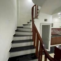 Cho thuê  nhà Phố Khương Trung, Ngã tư sở, 5 tầng, 30m2, 3 ngủ, 13 Triệu