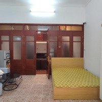 Cho Thuê Phòng Đầy Đủ Đồ - Ban Công Rộng - Gần Phố Vip Phan Đình Phùng
