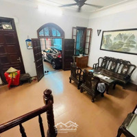 Hàng Hiếm Cầu Giấy, Khu Vực Chỉ Toàn Biệt Thự, 96M2,Mặt Tiền7.5M, Kv An Ninh Cực Tốt, Toàn Quan Chức Ở