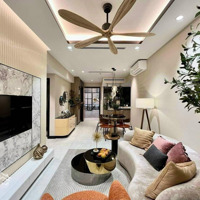 Cần Cho Thuê Gấp Căn Hộ Tại Cộng Hoà Garden: 70M2 2 Phòng Ngủ 2 Vệ Sinhntcb. Giá: 11 Triệu5/Tháng. Liên Hệ: 0961 663 831
