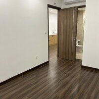 Cho thuê căn không đồ 2 ngủ có tủ bếp Hoàng Huy Commerce giá 6 triệu.