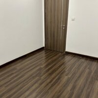 Cho thuê căn không đồ 2 ngủ có tủ bếp Hoàng Huy Commerce giá 6 triệu.