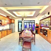Bán nhà phố Thành Thái, vỉa hè ô tô tránh, 120m2 mặt tiền 7m, giá bán 35 tỷ